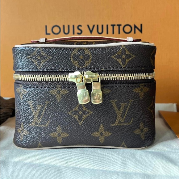 Louis Vuitton Monogram Canvas Toiletry Pouch. Microchip. Made in